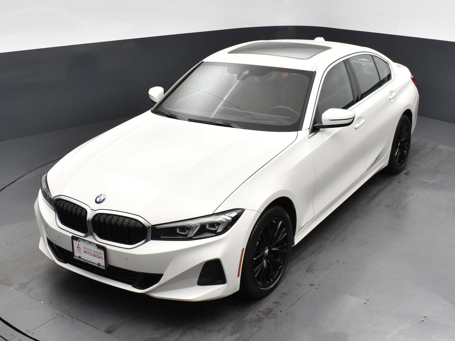 Used 2024 Alpine White BMW 330i xDrive image 18