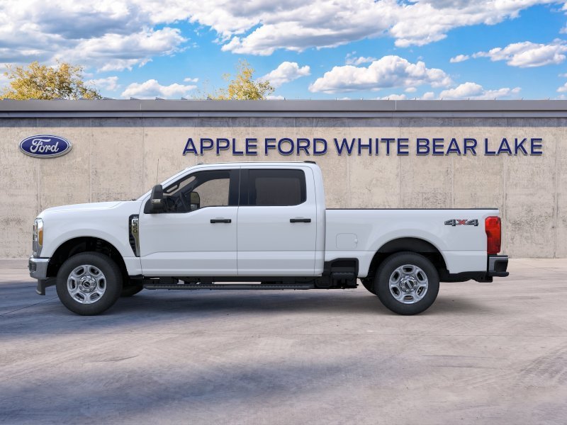 New 2026 White Ford XLT image 3