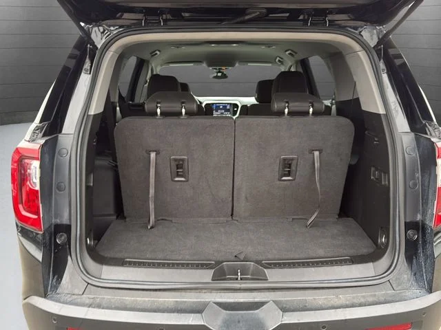 Used 2023 Black GMC SLE image 13