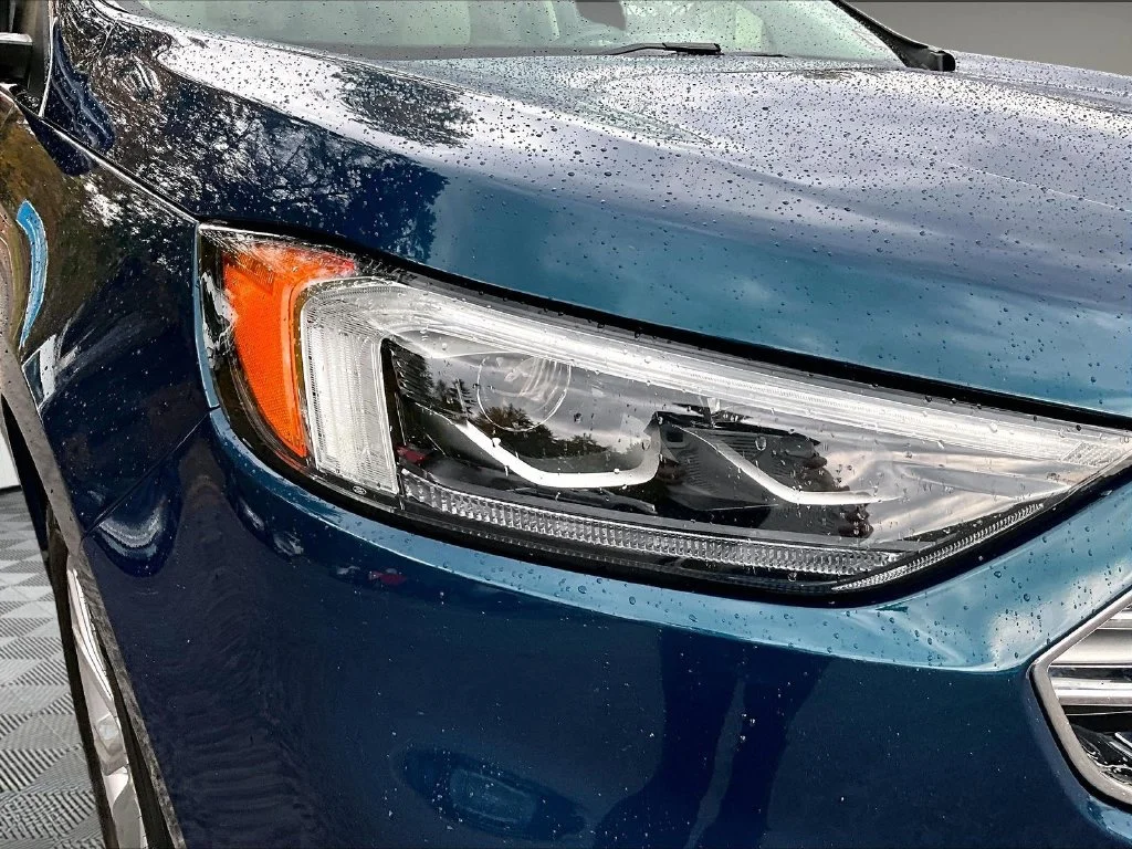 Used 2020 Green Metallic Ford Titanium image 33