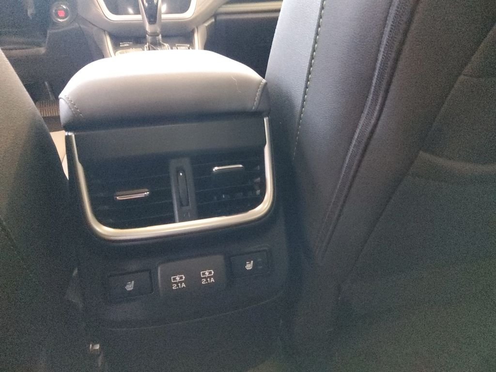 Used 2021 Silver Subaru Onyx Edition XT image 28