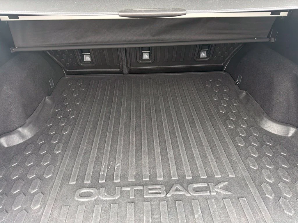 Used 2022 White Subaru Premium image 8
