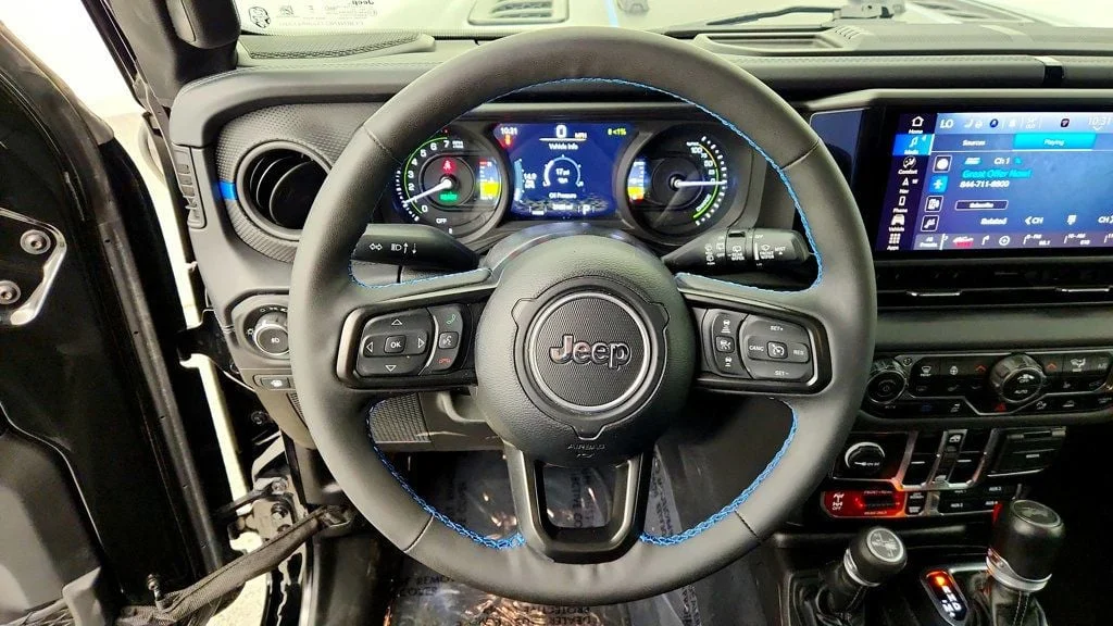 Used 2024 Black Clearcoat Jeep Rubicon X 4x4 image 13