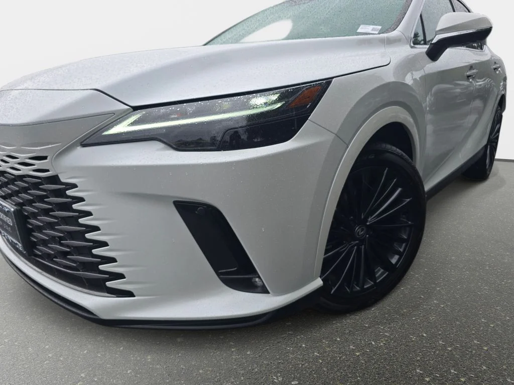 Certified Used 2025 EMINENT WHITE PEARL Lexus 350h Premium image 29