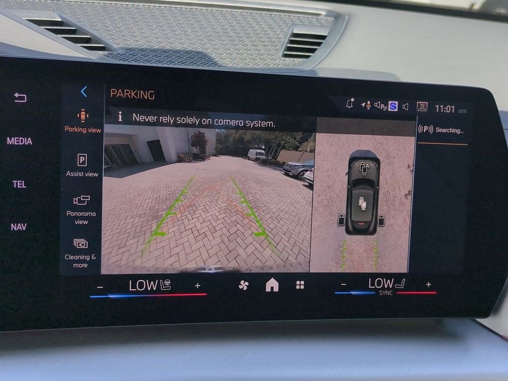 New 2026 Skyscraper Grey Metallic BMW xDrive28i image 21