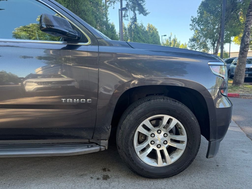 Used 2016 Tungsten Metallic Chevrolet LT image 3