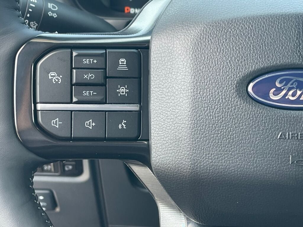 New 2026 Avalanche Ford Platinum image 17