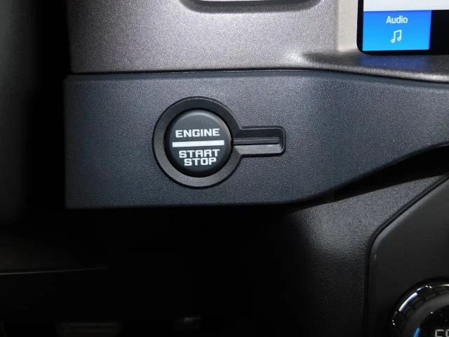 New 2026 Avalanche Gray Ford Badlands® image 73
