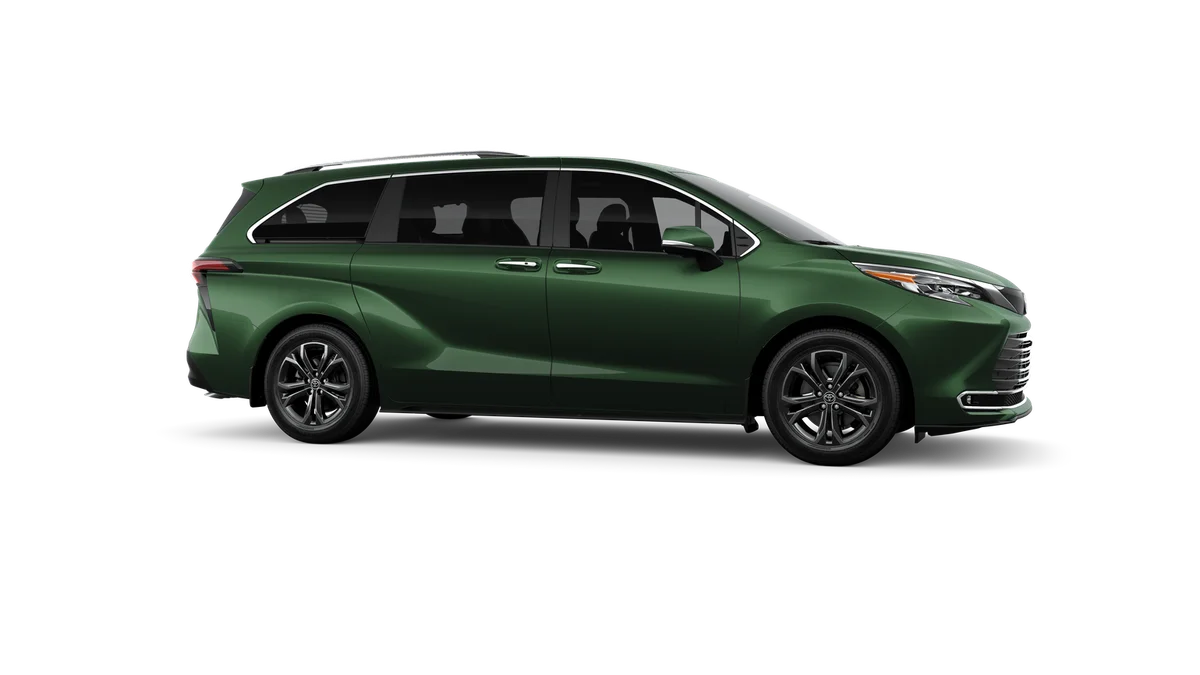 New 2026 Cypress Toyota Platinum image 13