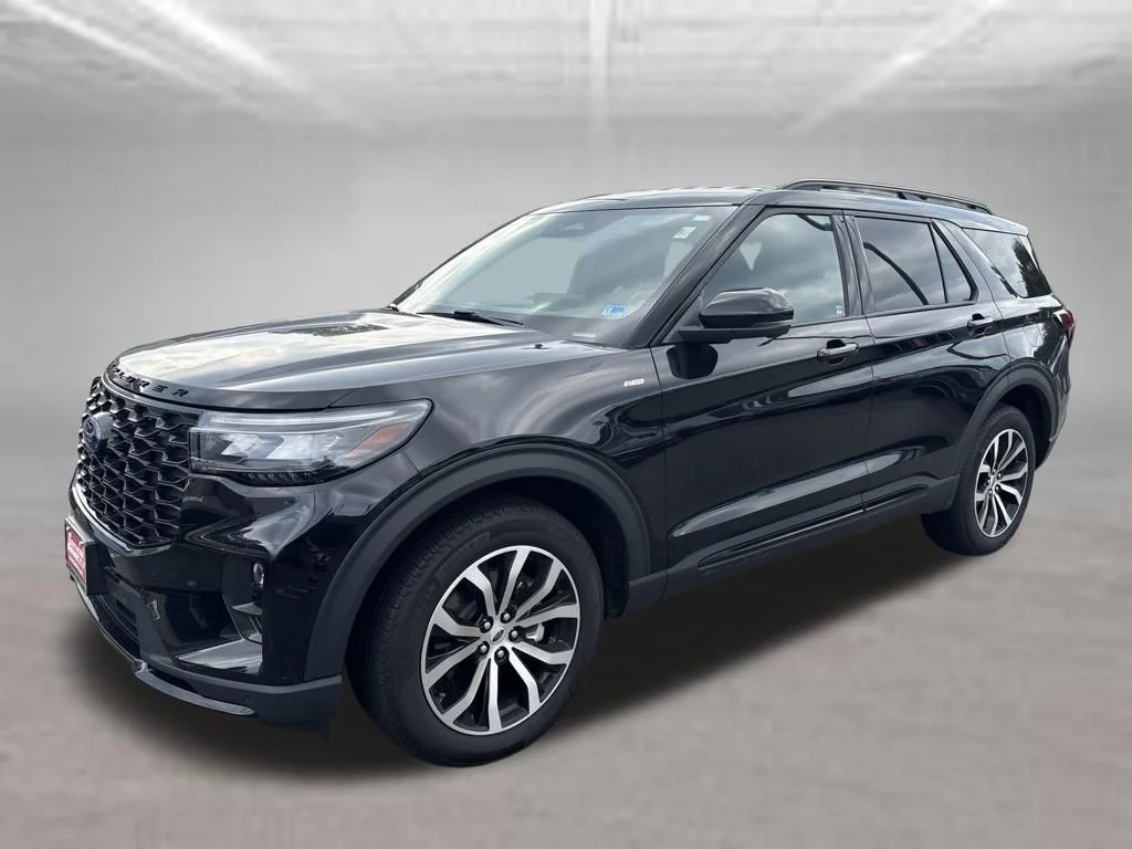 Used 2025 Black Ford ST-Line image 6