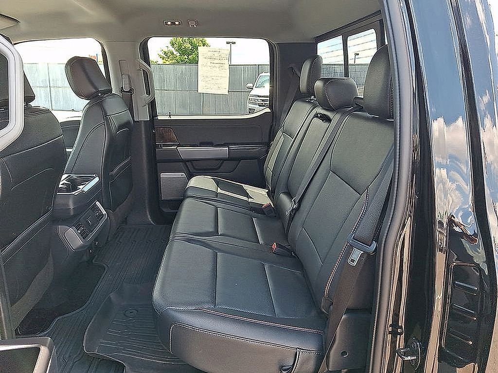 Used 2022 Black Metallic Ford Lariat image 13