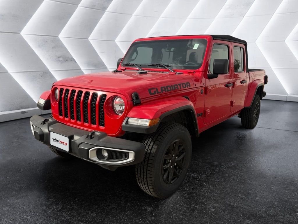 Used 2023 Red Jeep Sport S image 5