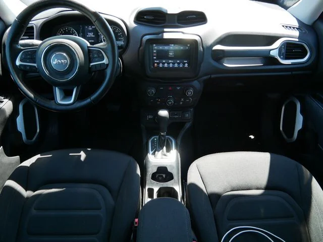 Used 2018 Red Jeep Latitude image 13