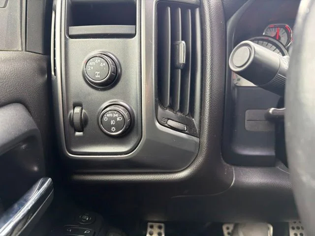 Used 2014 Blue Chevrolet LT image 13