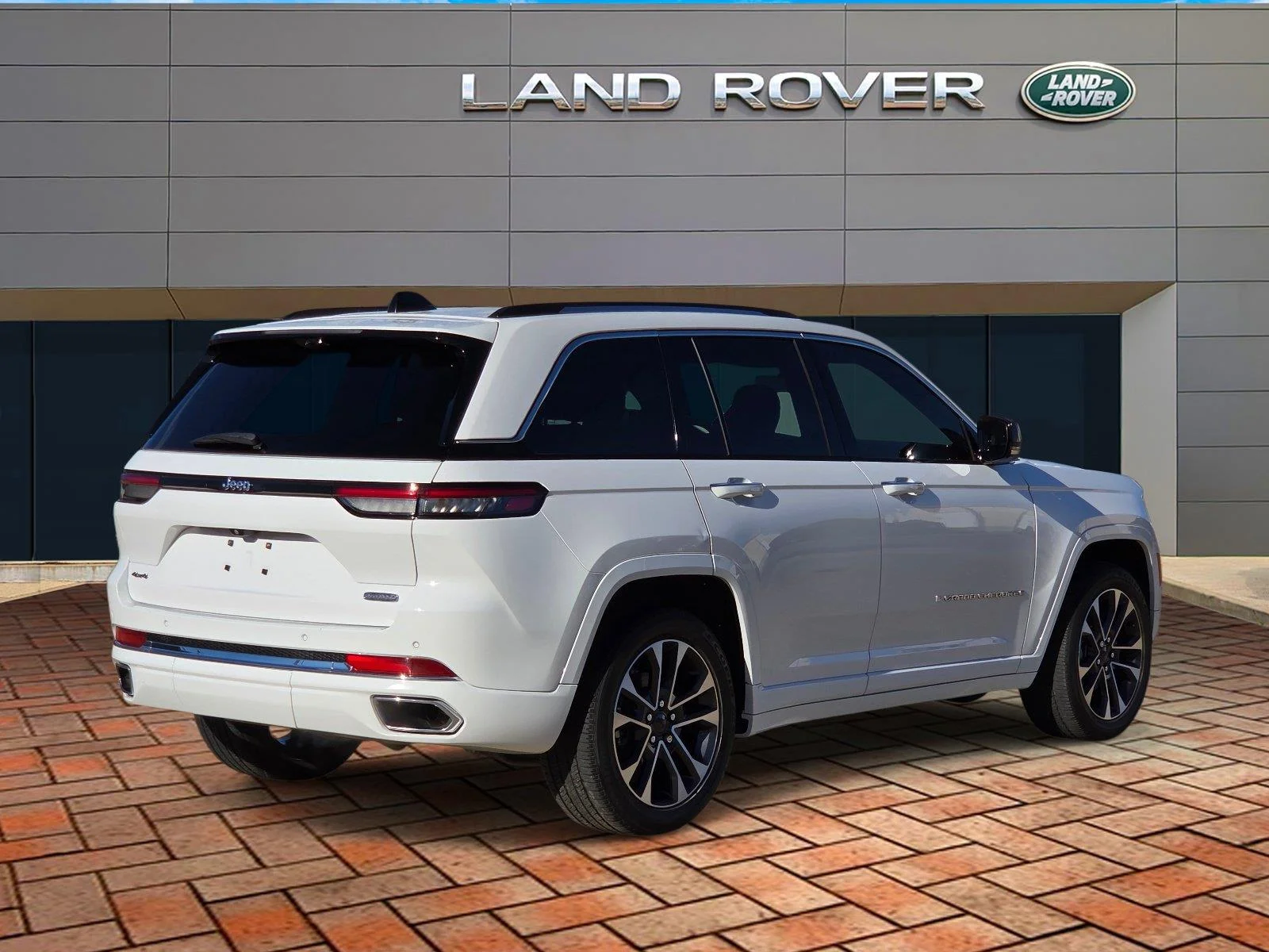 Used 2023 Bright White Clearcoat Jeep Overland image 4