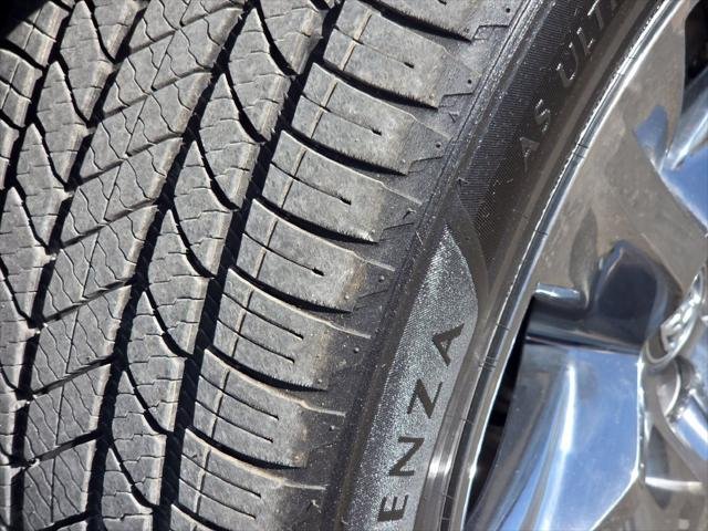 Certified Used 2017 BLIZZARD PEARL Toyota  image 22