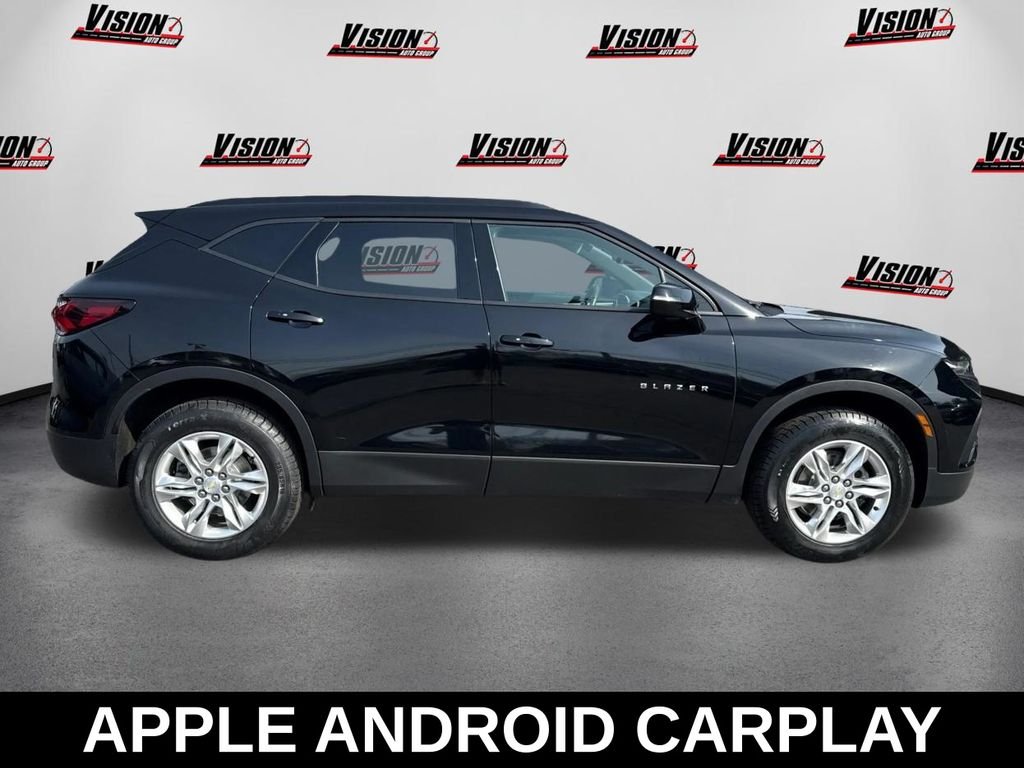 Used 2022 Black Chevrolet LT image 4