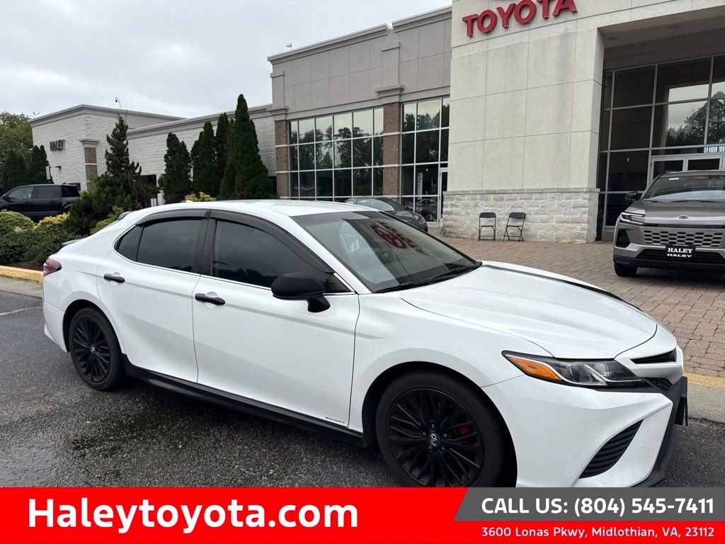 Used 2019 White Toyota SE image 1