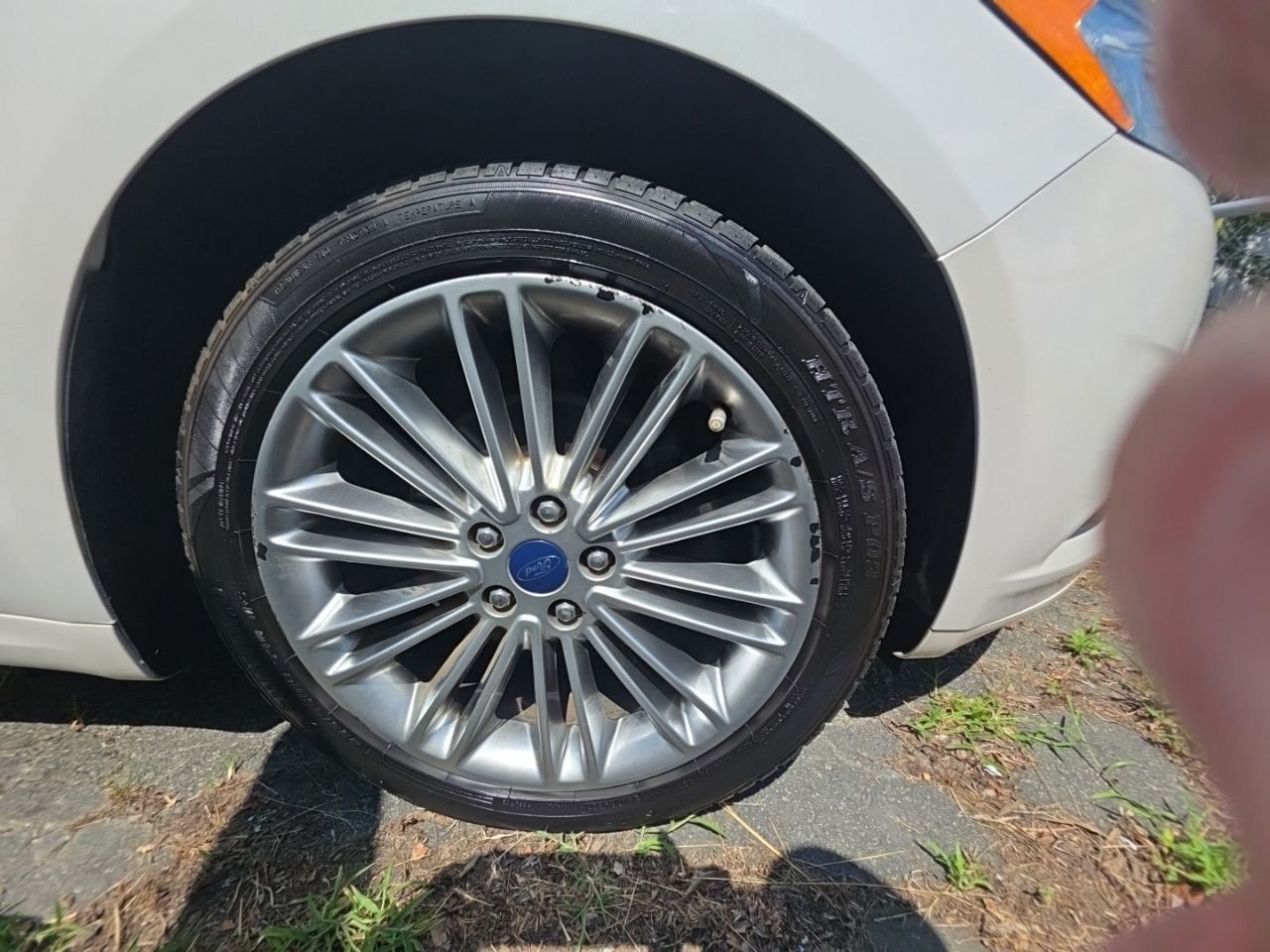 Used 2016 White Ford SE image 29