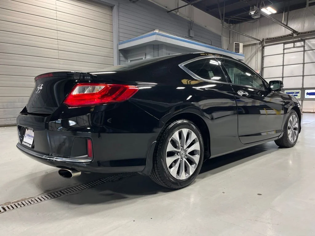 Used 2015 Crystal Black Pearl Honda EX-L image 7