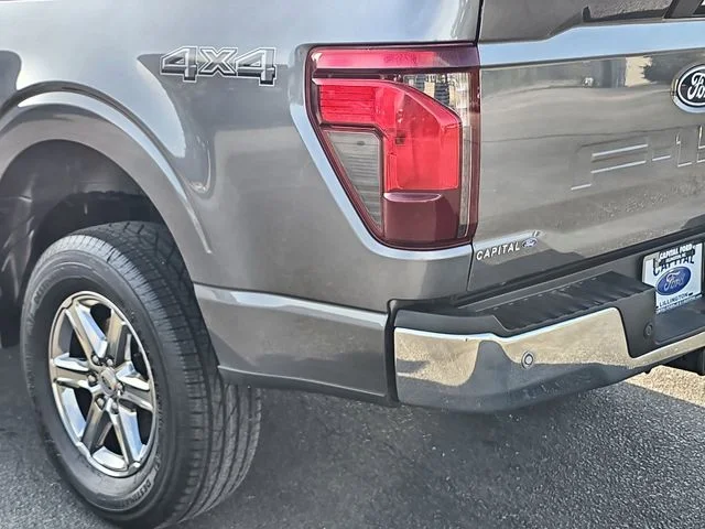 Used 2024 Gray Ford XLT image 14