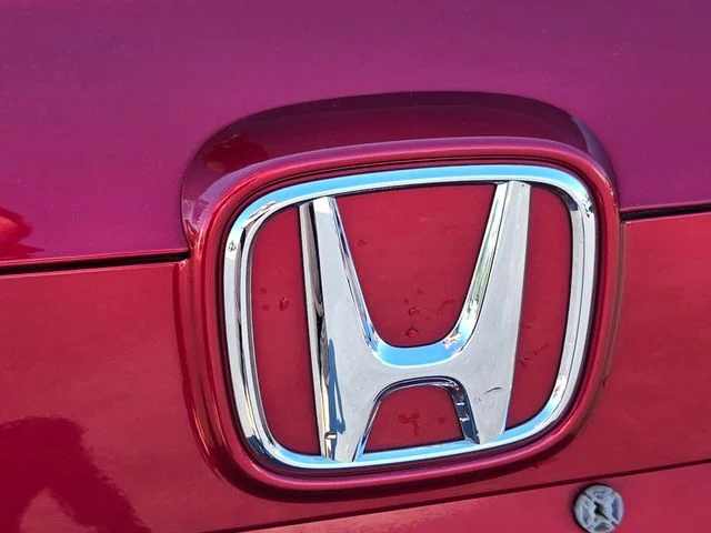 Used 2022 Red Honda EX-L image 21
