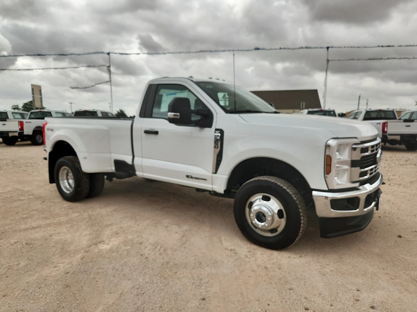 New 2026 Oxford White Ford F-350® XLT image 8