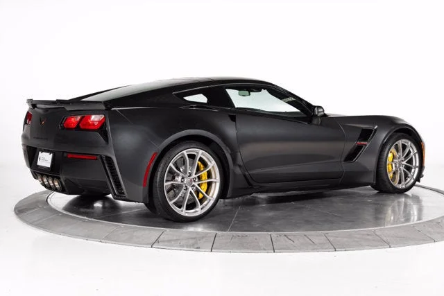 Used 2017 Watkins Glen Gray Metallic Chevrolet Grand Sport image 10