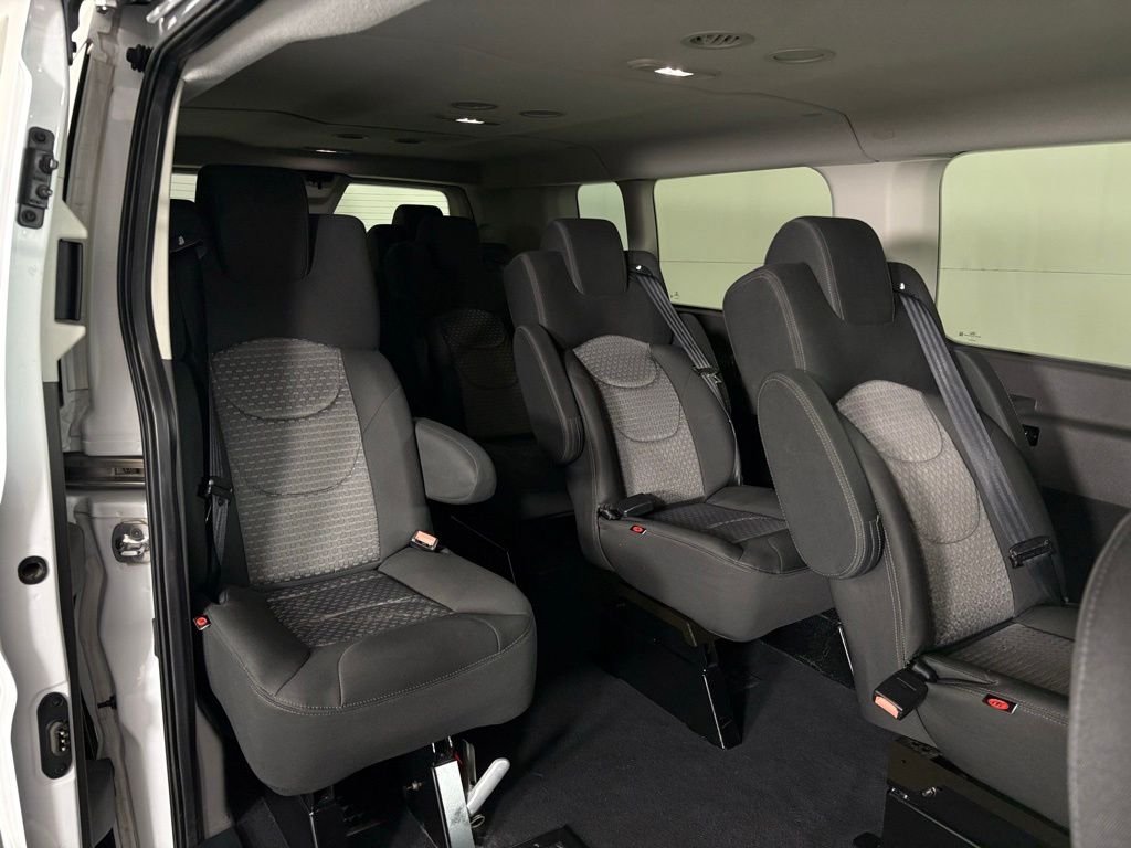 Used 2023 White Ford XLT image 31