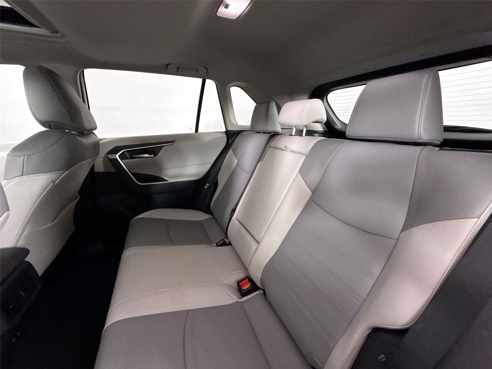 Certified Used 2025 Magnetic Gray Metallic Toyota XLE Premium image 29