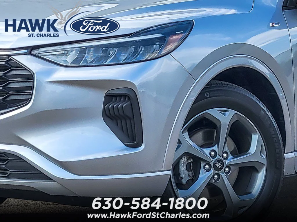 Used 2024 Silver Metallic Ford ST-Line image 2