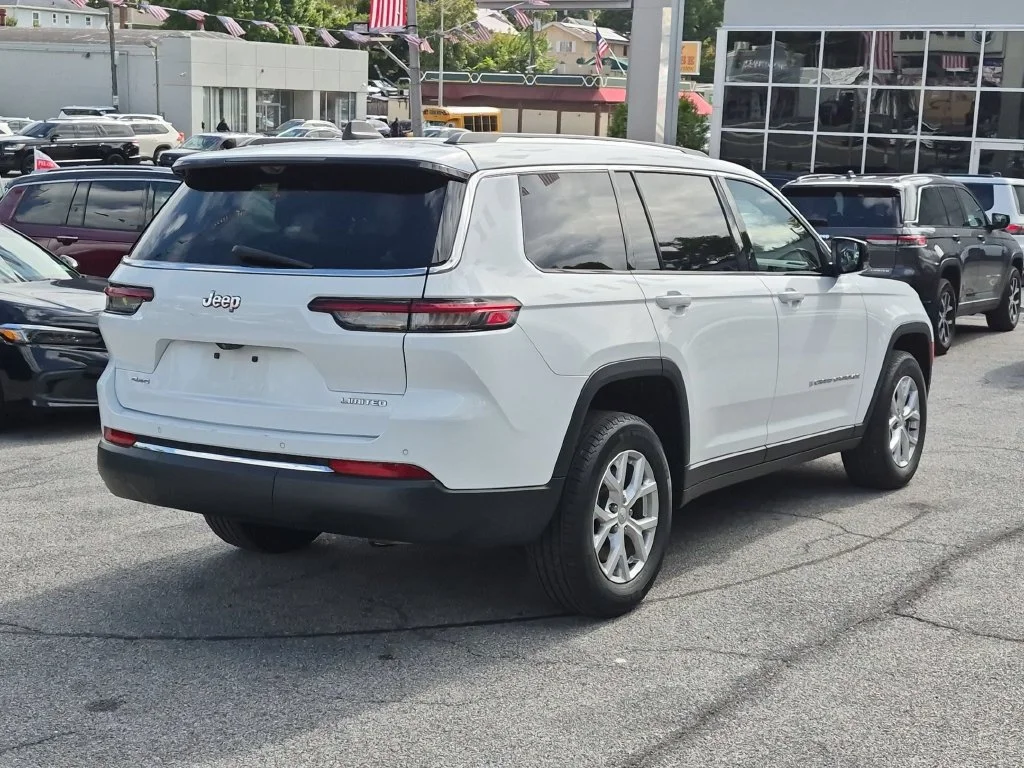 Used 2023 White Jeep Limited image 5