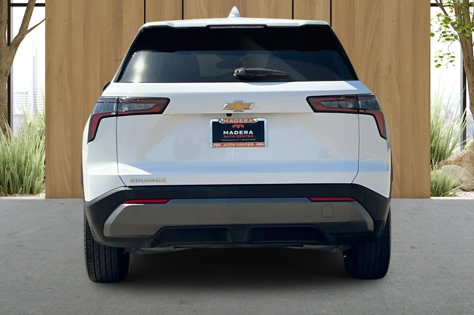 Used 2025 White Chevrolet LT image 5