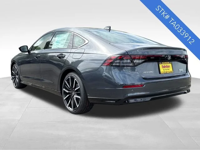 New 2026 Meteorite Gray Metallic Honda Touring image 5