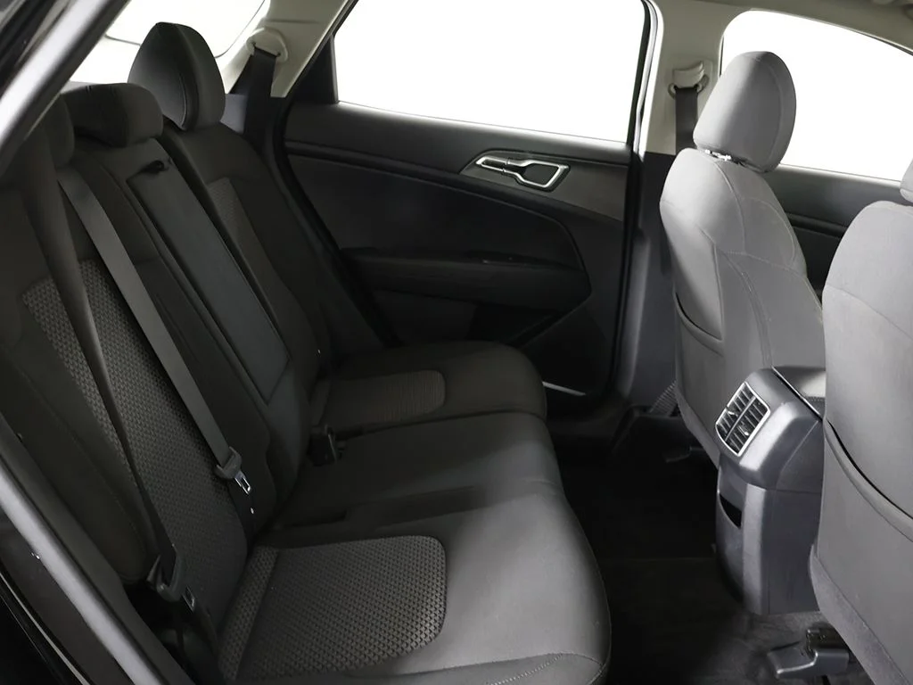 Used 2024 Black Kia LX image 31