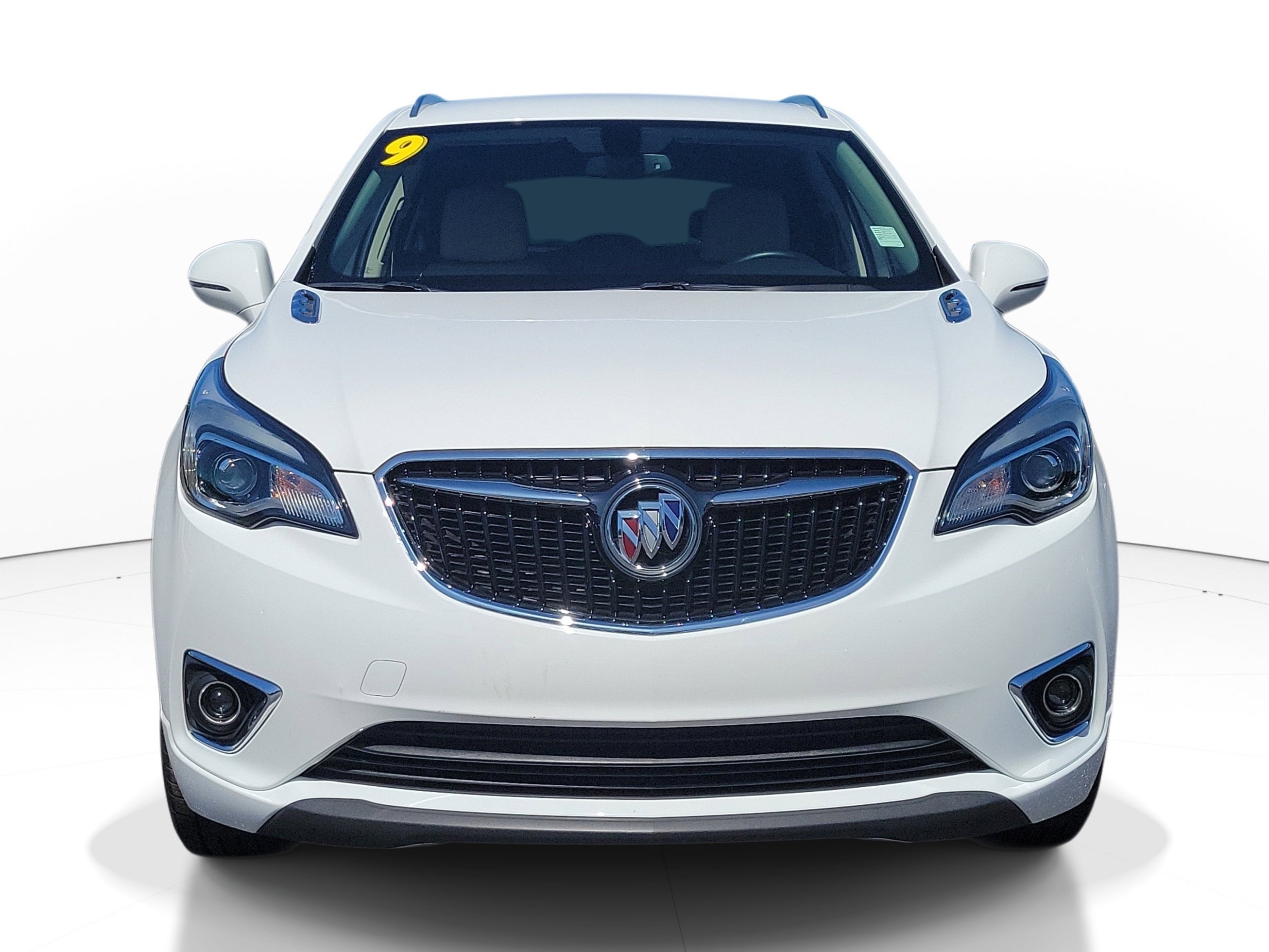 Used 2019 Summit White Buick Essence image 1