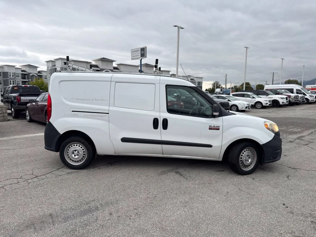 Used 2016 Bright White Ram Tradesman image 5