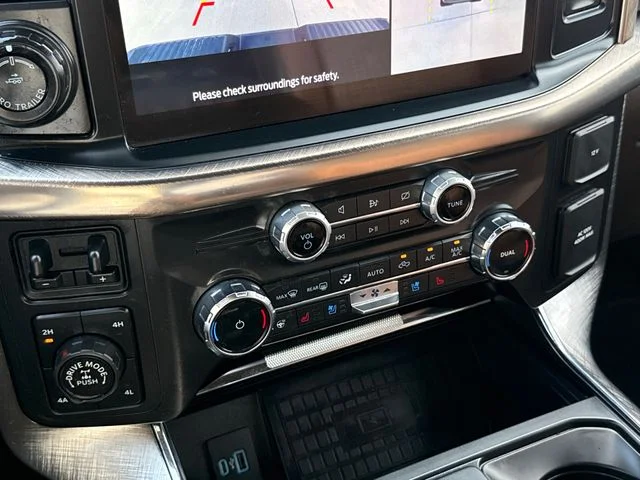 Used 2022 Black Ford King Ranch image 26