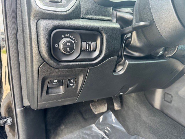 Certified Used 2022 Diamond Black Ram Laramie image 11