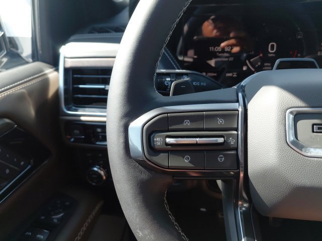 New 2026 Glacier White Tricoat GMC Denali Ultimate image 28