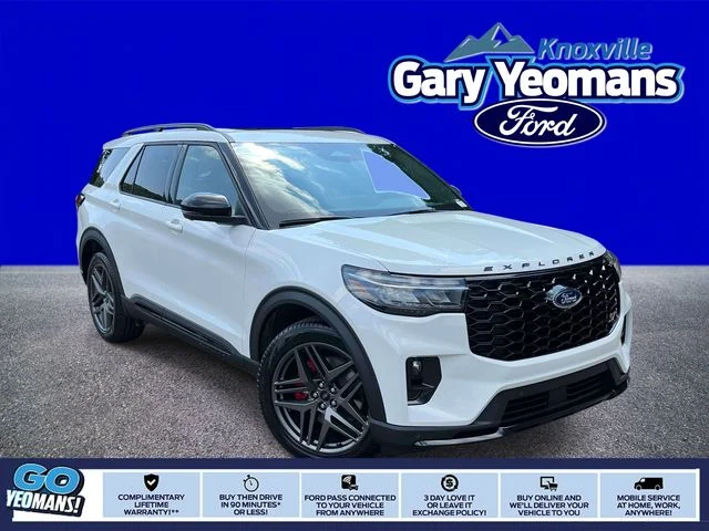 New 2026 Star White Metallic Tri-Coat Ford ST image 1