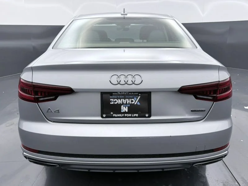 2019 Audi A4 Premium - Photo 8