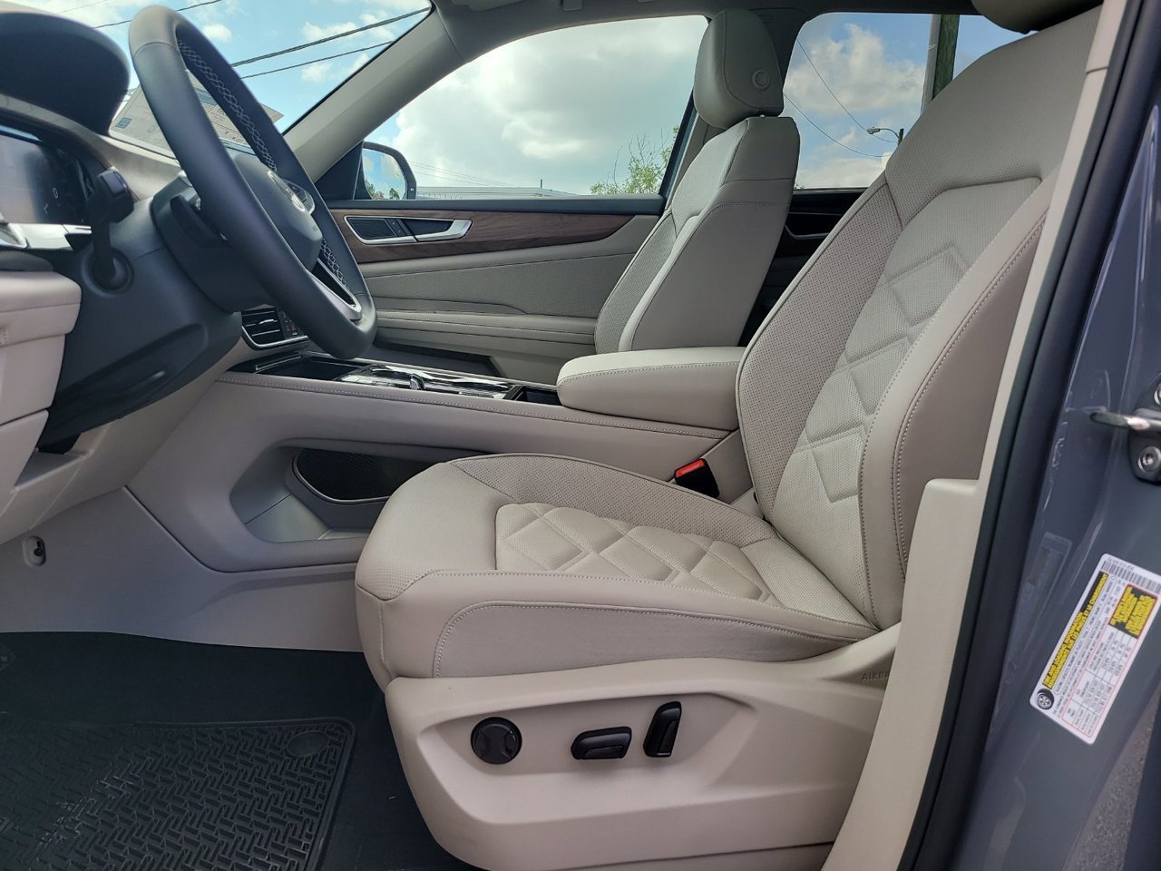 New 2026 Pure Gray Volkswagen SE w/Technology image 17