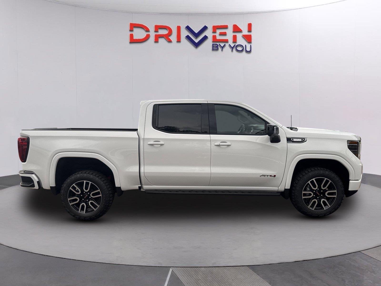 New 2026 Summit White GMC AT4 image 3