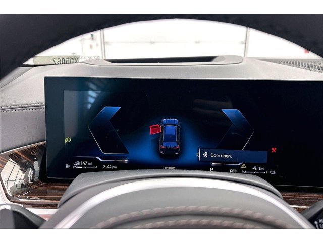 New 2026 Carbon Black Metallic BMW xDrive50e image 15