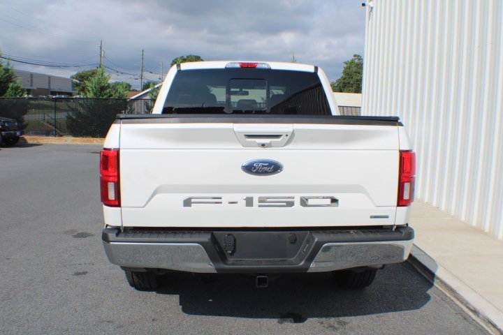 Used 2020 OXFORD WHITE Ford LARIAT image 16