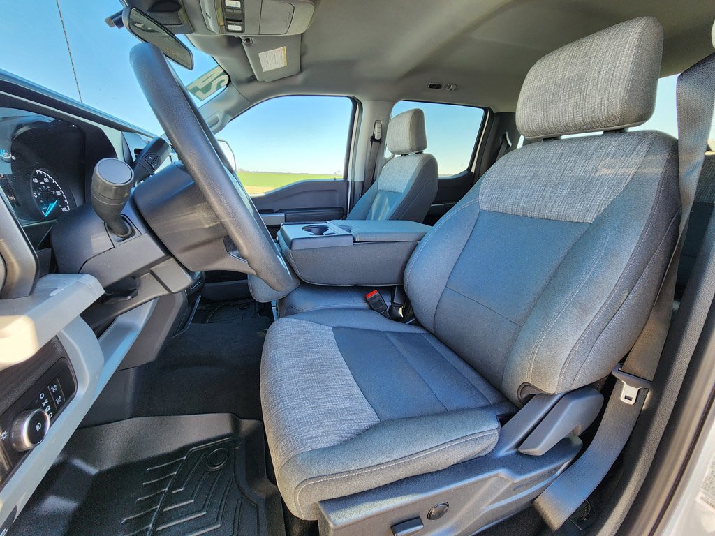 Used 2024 Oxford White Ford XLT image 13