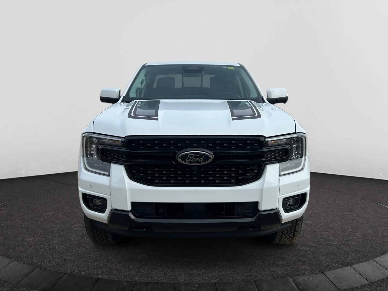 New 2026 Oxford White Ford Lariat image 8