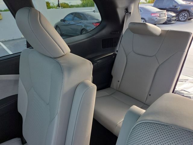 New 2026 Caviar Lexus PREMIUM AWD image 24