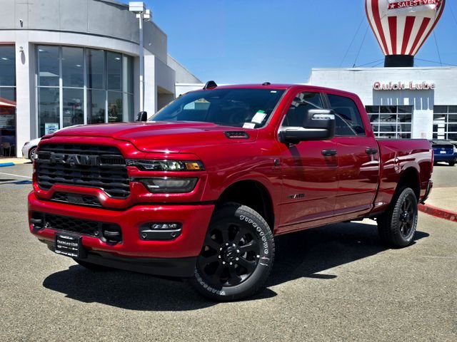New 2026 Molten Red Pearl-Coat Exterior Paint RAM Big Horn image 3